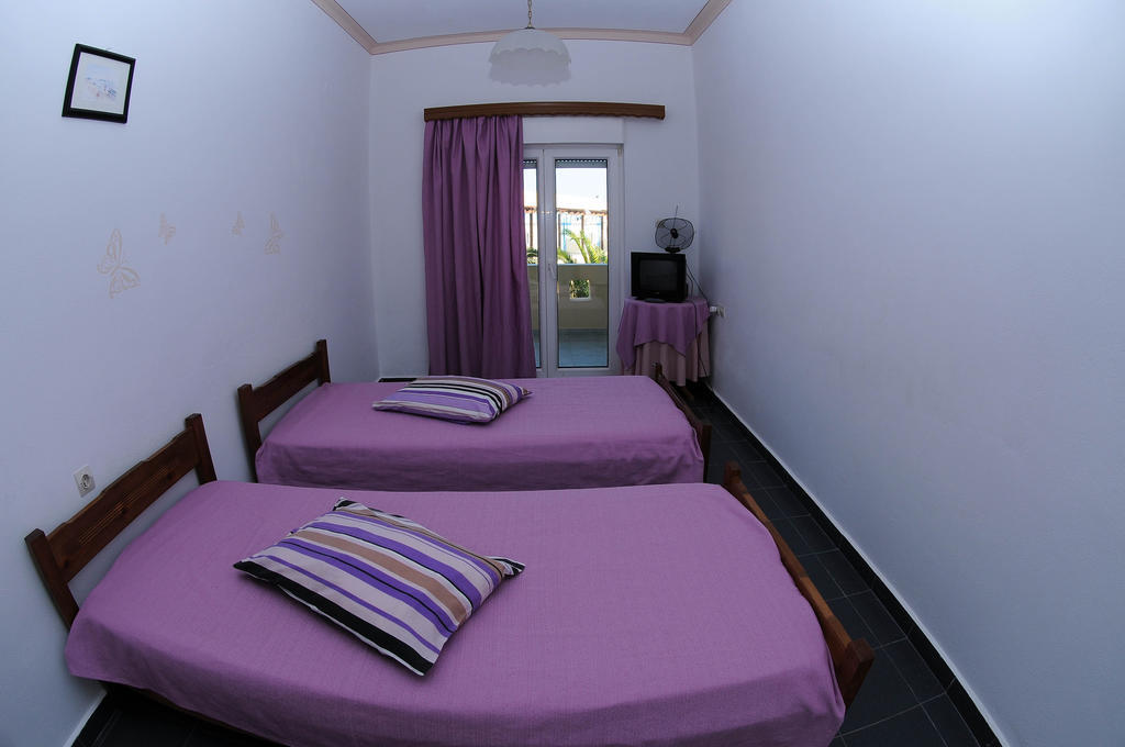 Efstathia Hotel Xirokambos  ภายนอก รูปภาพ
