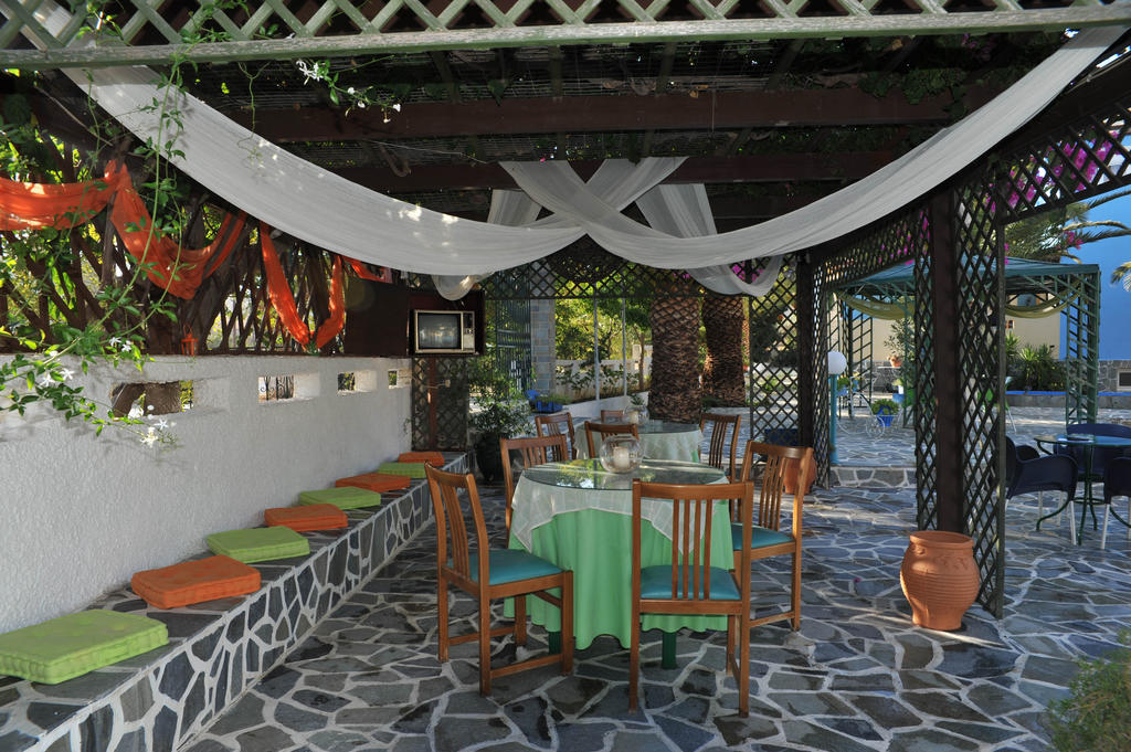 Efstathia Hotel Xirokambos  ภายนอก รูปภาพ